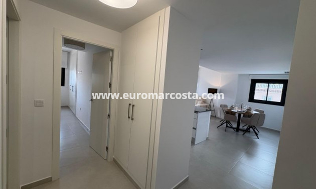 Sale - Apartment / flat - Orihuela Costa