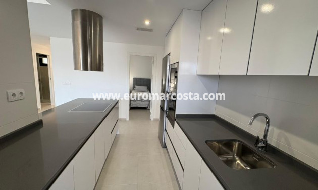 Sale - Apartment / flat - Orihuela Costa