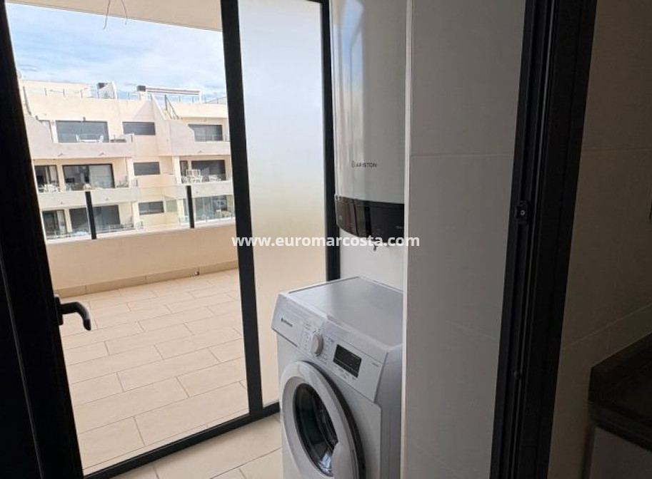 Sale - Apartment / flat - Orihuela Costa
