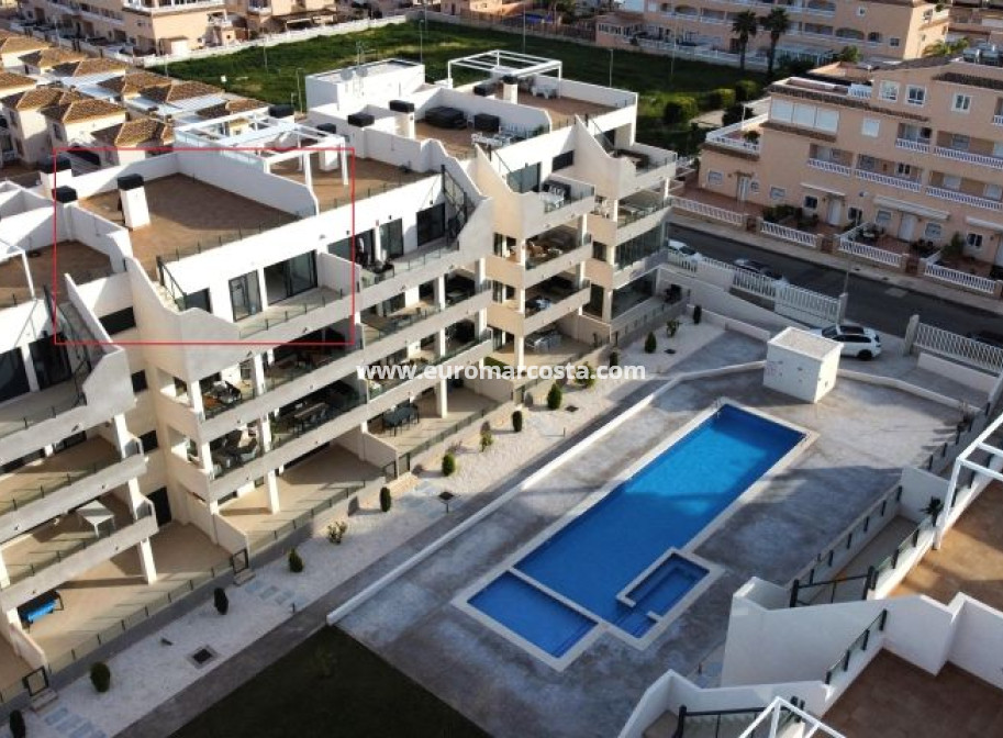 Sale - Apartment / flat - Orihuela Costa