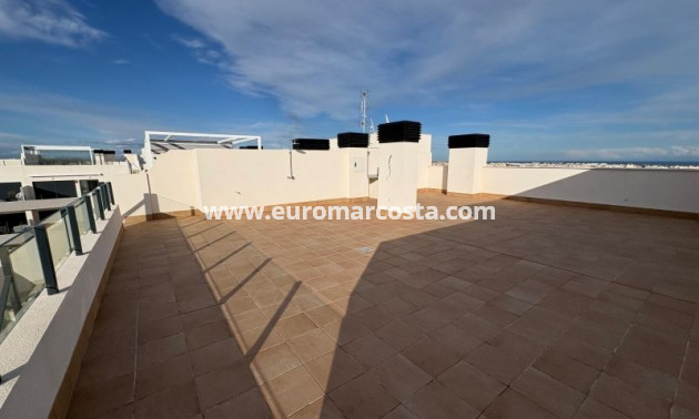Sale - Apartment / flat - Orihuela Costa