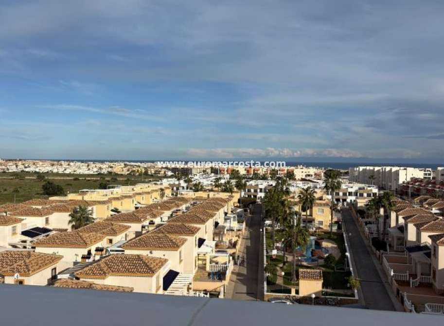 Sale - Apartment / flat - Orihuela Costa