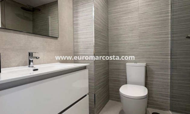 Sale - Apartment / flat - Orihuela Costa