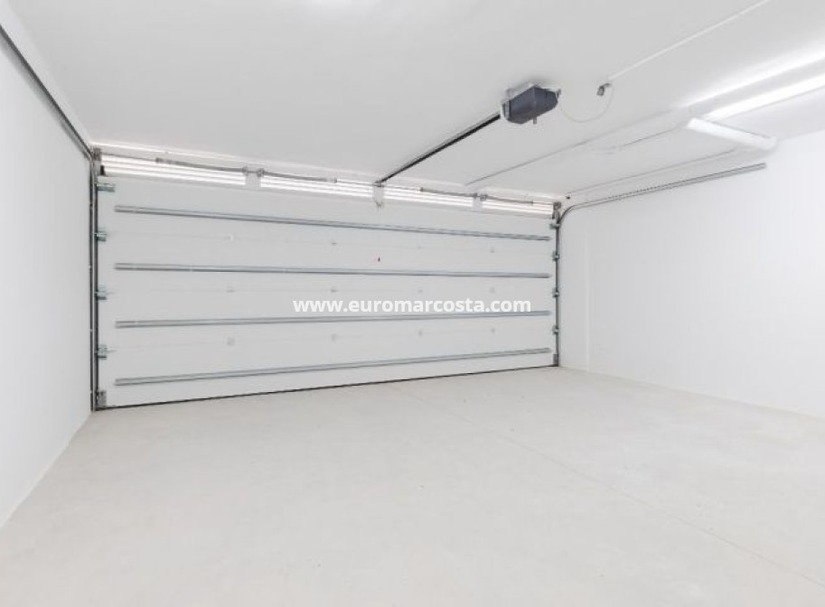 Venta - Villa - Algorfa