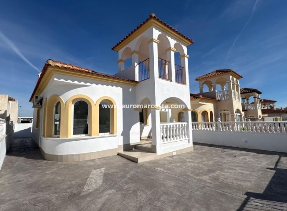 Venta - Villa - Algorfa