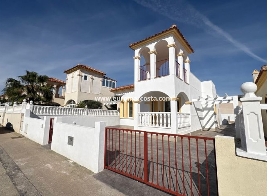 Venta - Villa - Algorfa