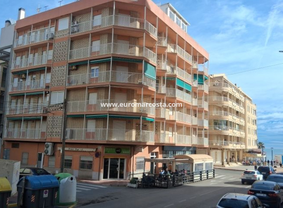 Sale - Apartment / flat - Torrevieja - TORREVIEJA