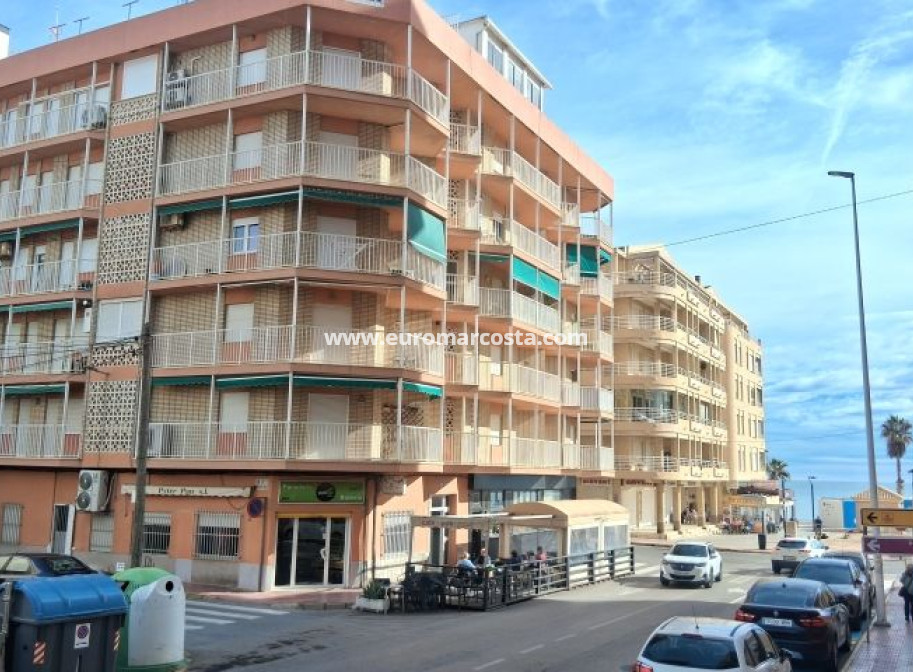 Sale - Apartment / flat - Torrevieja - TORREVIEJA
