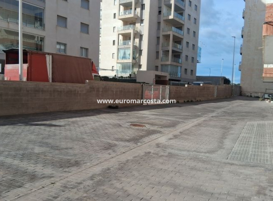 Sale - Apartment / flat - Torrevieja - TORREVIEJA