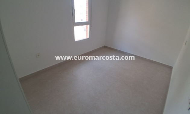Sale - Apartment / flat - Torrevieja - TORREVIEJA