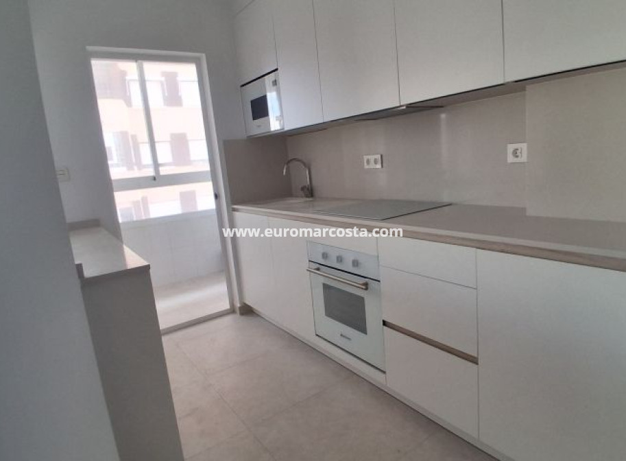 Sale - Apartment / flat - Torrevieja - TORREVIEJA