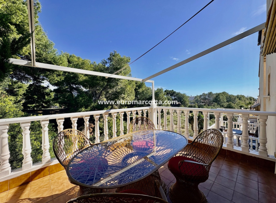 Objekte zum Wiederverkauf - Single Family Home - Orihuela Costa