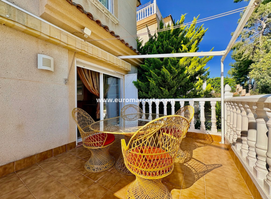 Objekte zum Wiederverkauf - Single Family Home - Orihuela Costa