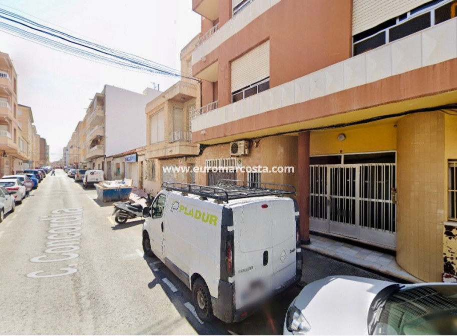 Venta - Apartamento / piso - Torrevieja Centro - Torrevieja