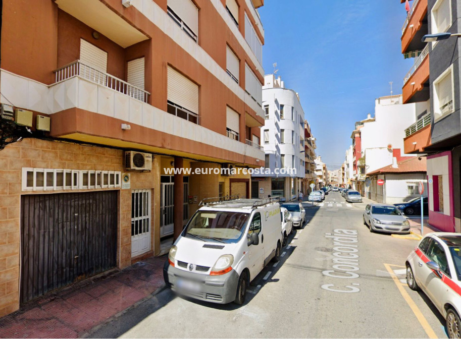 Venta - Apartamento / piso - Torrevieja Centro - Torrevieja