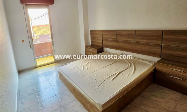 Venta - Apartamento / piso - Torrevieja Centro - Torrevieja