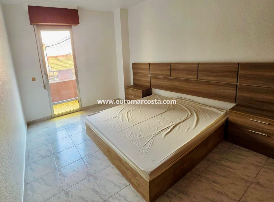 Venta - Apartamento / piso - Torrevieja Centro - Torrevieja