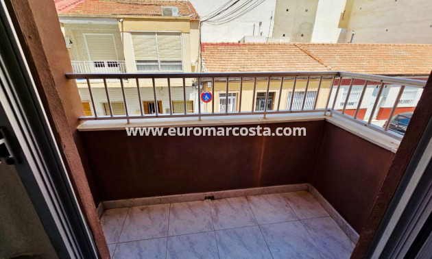 Venta - Apartamento / piso - Torrevieja Centro - Torrevieja