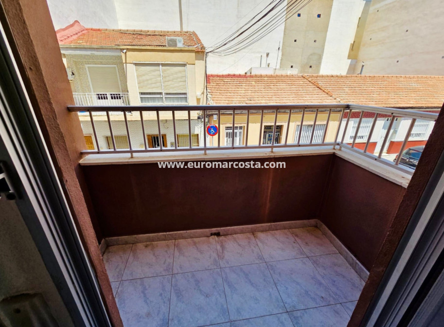 Venta - Apartamento / piso - Torrevieja Centro - Torrevieja