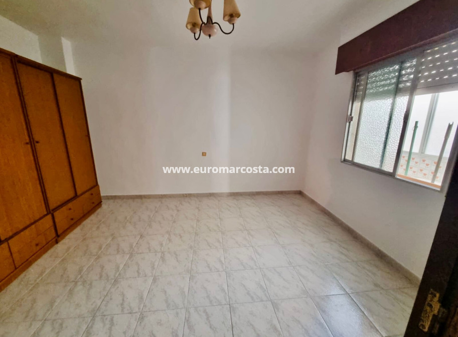 Venta - Apartamento / piso - Torrevieja Centro - Torrevieja