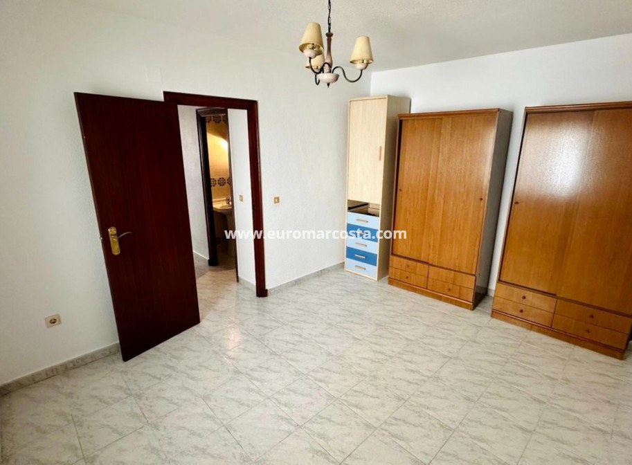 Venta - Apartamento / piso - Torrevieja Centro - Torrevieja