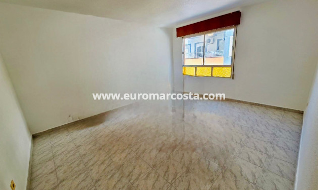 Venta - Apartamento / piso - Torrevieja Centro - Torrevieja