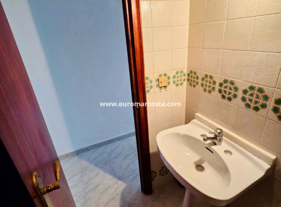 Venta - Apartamento / piso - Torrevieja Centro - Torrevieja