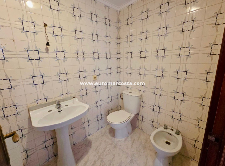 Venta - Apartamento / piso - Torrevieja Centro - Torrevieja