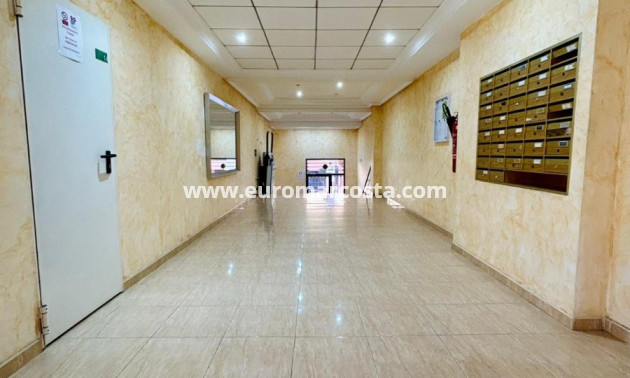 Sale - Apartment / flat - San Isidro