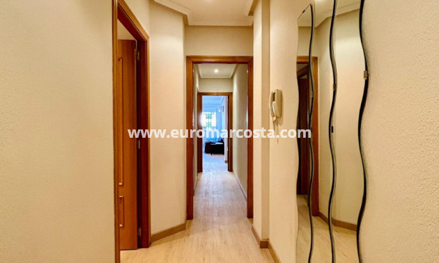 Sale - Apartment / flat - San Isidro