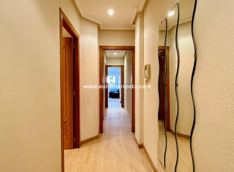 Sale - Apartment / flat - San Isidro