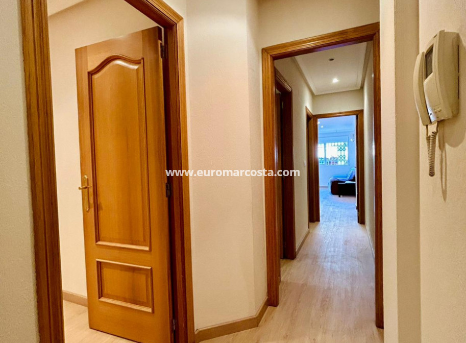 Sale - Apartment / flat - San Isidro