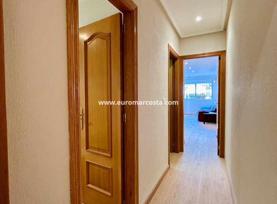 Sale - Apartment / flat - San Isidro