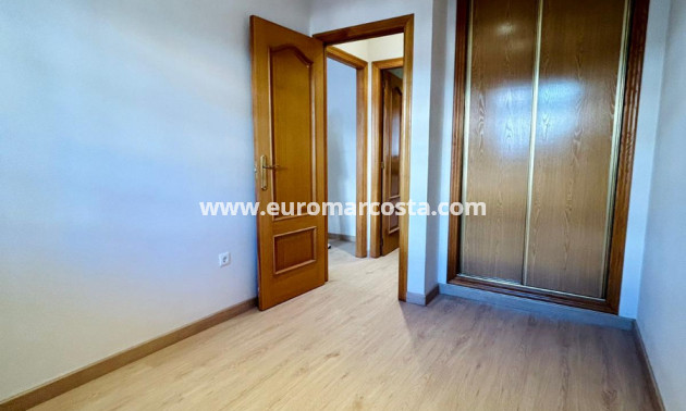 Sale - Apartment / flat - San Isidro