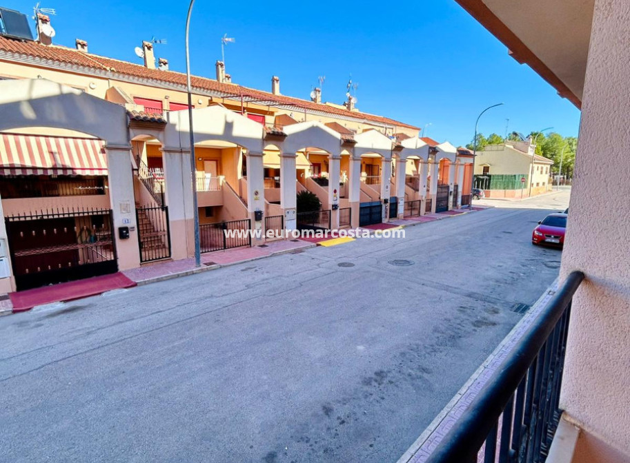 Sale - Apartment / flat - San Isidro