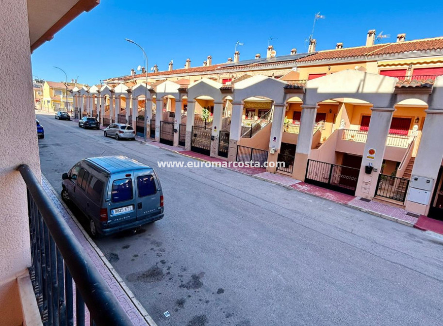 Sale - Apartment / flat - San Isidro