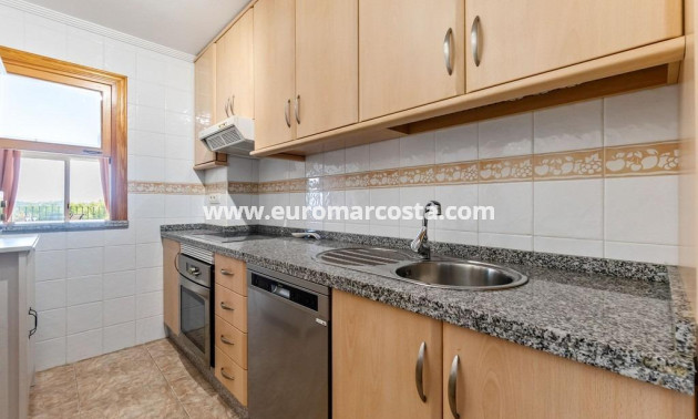 Sale - Apartment / flat - Orihuela Costa