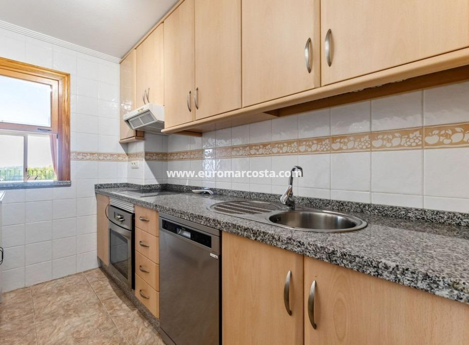 Sale - Apartment / flat - Orihuela Costa