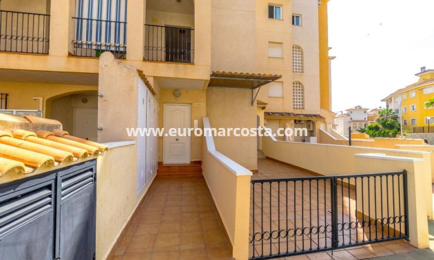 Sale - Apartment / flat - Orihuela Costa