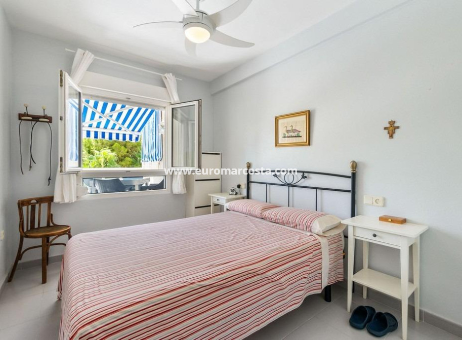 Objekte zum Wiederverkauf - Wohnung - Orihuela Costa