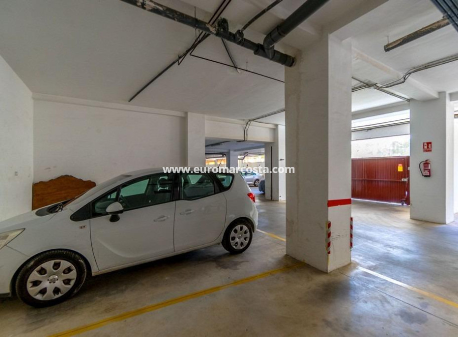 Objekte zum Wiederverkauf - Wohnung - Orihuela Costa