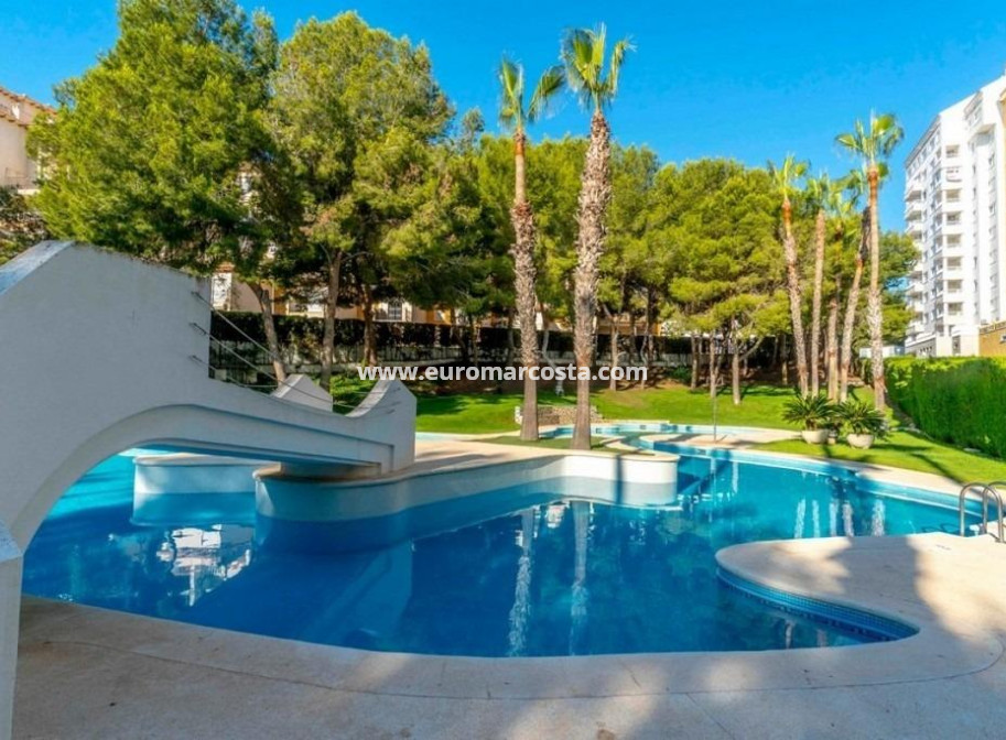 Objekte zum Wiederverkauf - Wohnung - Orihuela Costa