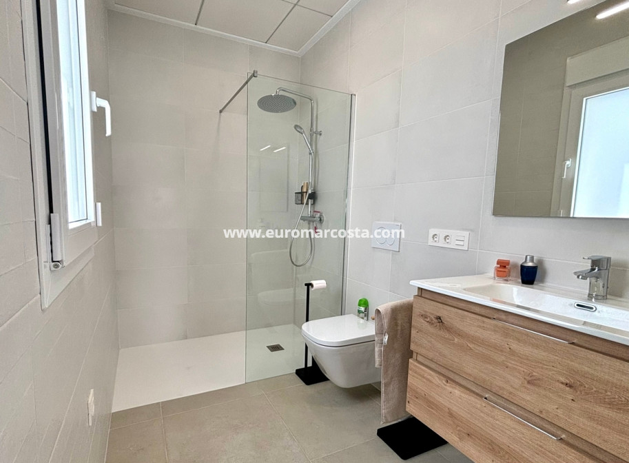 New Build - detached - Rojales