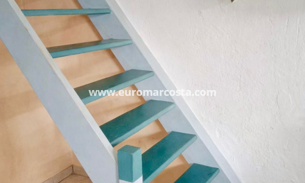 Objekte zum Wiederverkauf - Stadthaus - Torrevieja - TORREVIEJA