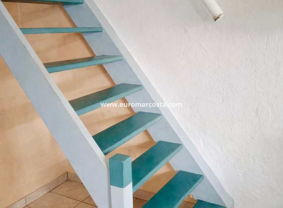 Objekte zum Wiederverkauf - Stadthaus - Torrevieja - TORREVIEJA