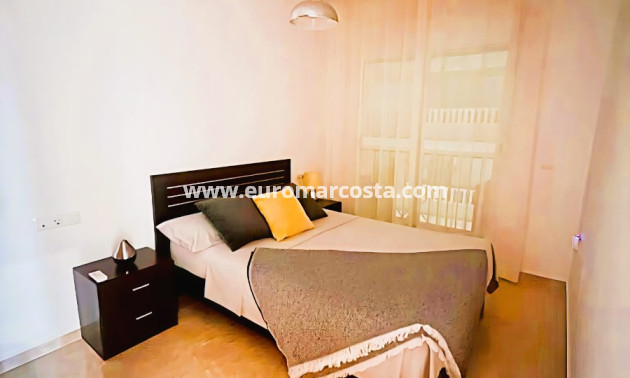 Sale - Apartment / flat - Formentera del Segura