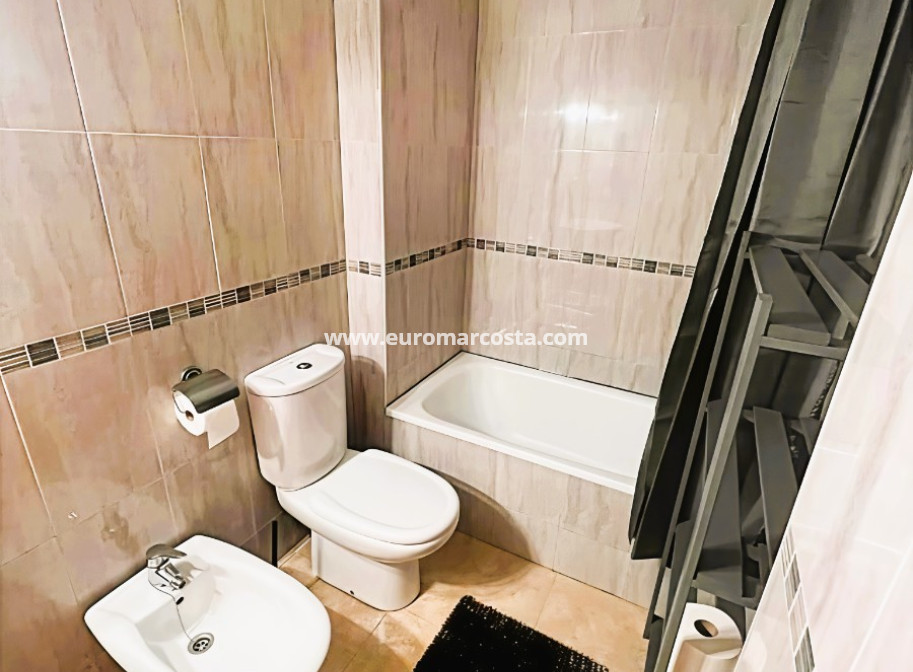 Sale - Apartment / flat - Formentera del Segura