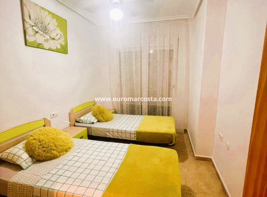 Sale - Apartment / flat - Formentera del Segura