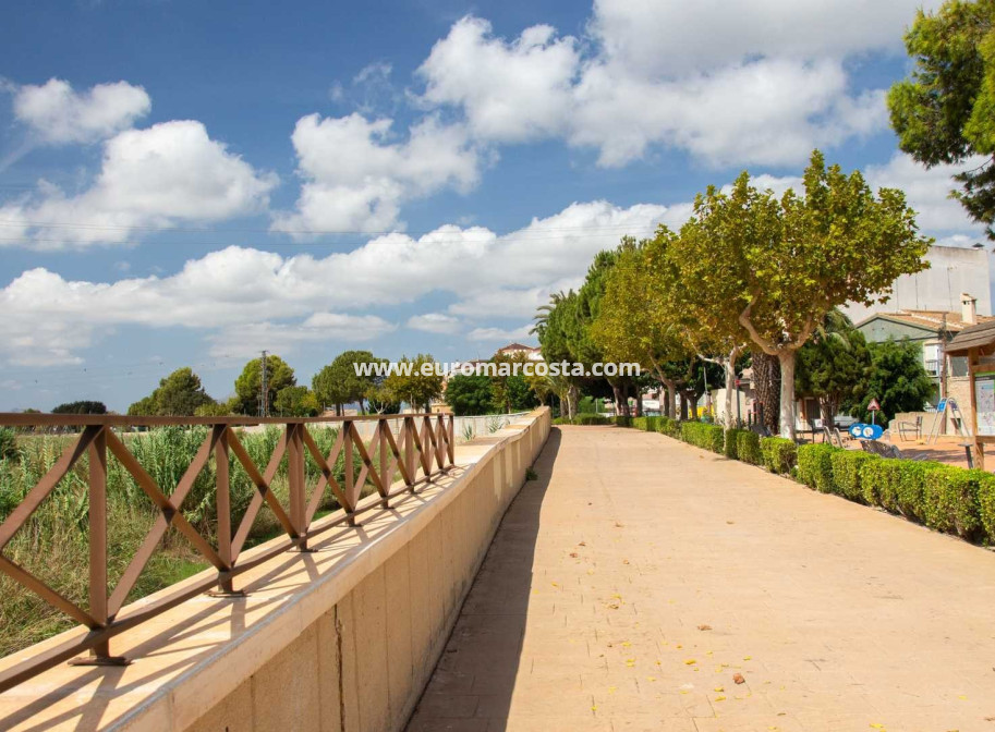 Sale - Apartment / flat - Formentera del Segura