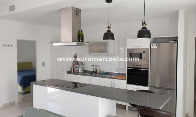 Objekte zum Wiederverkauf - Villa freitstehend - Daya Vieja